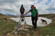 06 Alla Madonnina di vetta di Cima di Piazzo (2059 m)